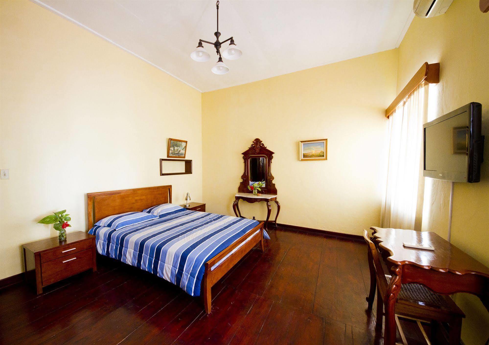 Hotel Mont Joli Cap-Haïtien Zewnętrze zdjęcie