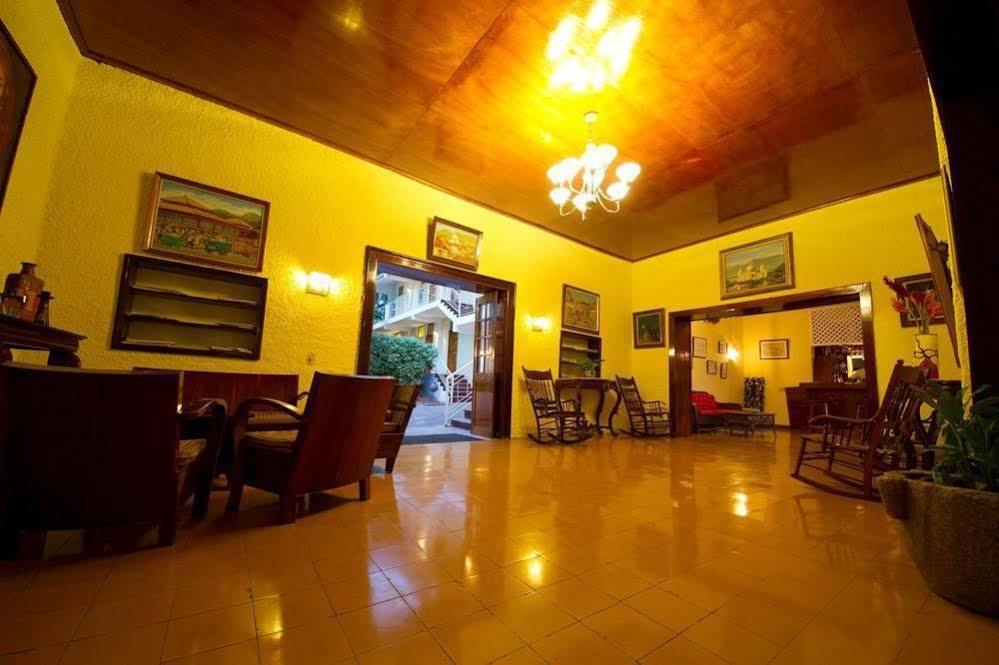 Hotel Mont Joli Cap-Haïtien Zewnętrze zdjęcie